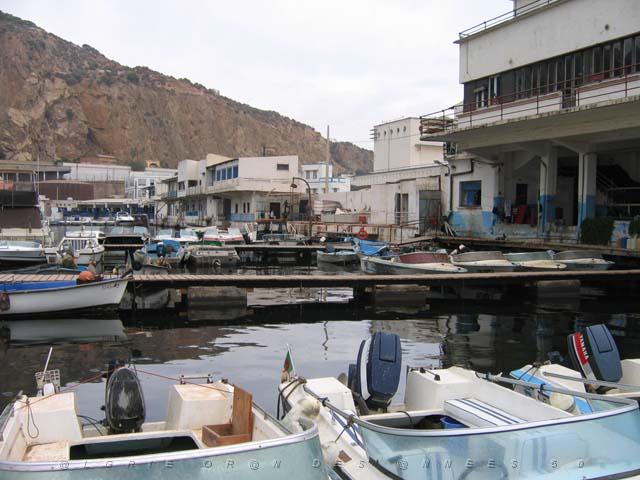 VOYAGE ORAN SEPTEMBRE 2006 118 13 sept. 06 - matin - PORT DE PLAISANCE.JPG